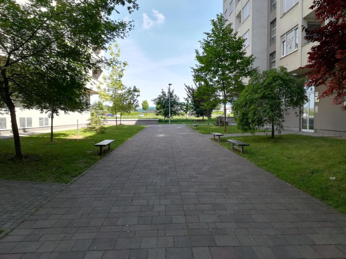 Apartments Dora Zagreb Ngoại thất bức ảnh