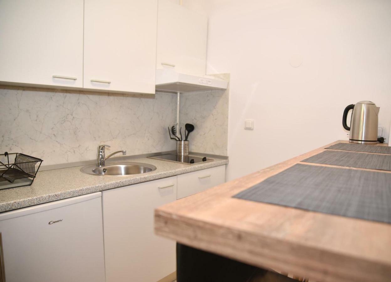 Apartments Dora Zagreb Ngoại thất bức ảnh